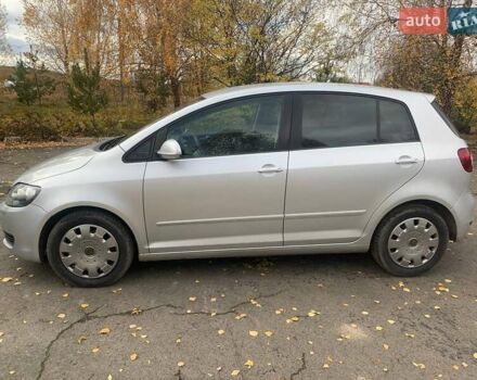 Серый Фольксваген Гольф Плюс, объемом двигателя 1.6 л и пробегом 305 тыс. км за 7600 $, фото 1 на Automoto.ua