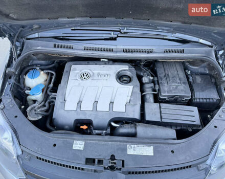 Серый Фольксваген Гольф Плюс, объемом двигателя 1.6 л и пробегом 360 тыс. км за 7800 $, фото 23 на Automoto.ua