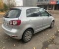 Серый Фольксваген Гольф Плюс, объемом двигателя 1.6 л и пробегом 305 тыс. км за 7600 $, фото 4 на Automoto.ua