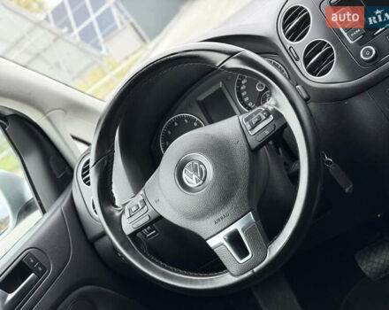 Сірий Фольксваген Golf Plus, об'ємом двигуна 1.4 л та пробігом 171 тис. км за 9200 $, фото 33 на Automoto.ua