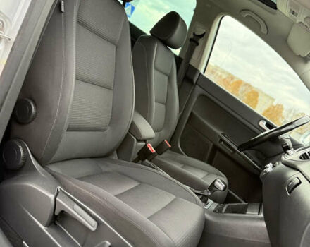 Сірий Фольксваген Golf Plus, об'ємом двигуна 1.4 л та пробігом 171 тис. км за 9200 $, фото 87 на Automoto.ua