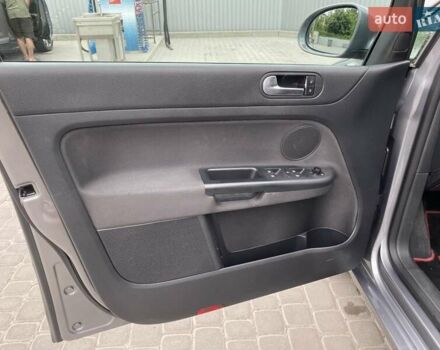 Серый Фольксваген Гольф Плюс, объемом двигателя 1.6 л и пробегом 219 тыс. км за 8199 $, фото 9 на Automoto.ua