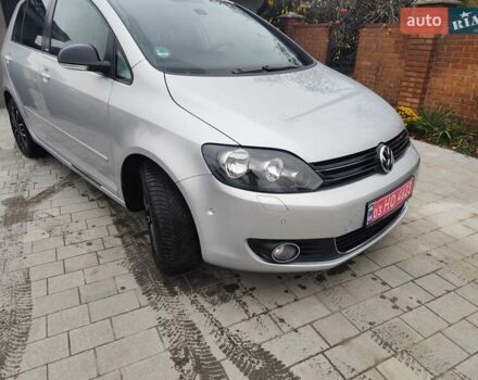 Серый Фольксваген Гольф Плюс, объемом двигателя 1.4 л и пробегом 193 тыс. км за 7200 $, фото 2 на Automoto.ua