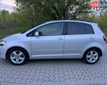 Серый Фольксваген Гольф Плюс, объемом двигателя 1.4 л и пробегом 198 тыс. км за 8200 $, фото 3 на Automoto.ua