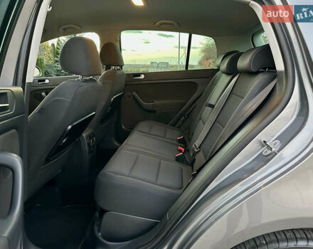 Серый Фольксваген Гольф Плюс, объемом двигателя 1.4 л и пробегом 228 тыс. км за 8599 $, фото 78 на Automoto.ua