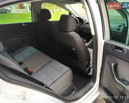 Сірий Фольксваген Golf Plus, об'ємом двигуна 1.4 л та пробігом 264 тис. км за 8000 $, фото 2 на Automoto.ua