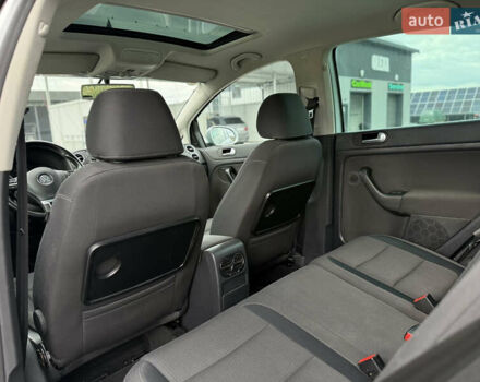 Сірий Фольксваген Golf Plus, об'ємом двигуна 1.4 л та пробігом 171 тис. км за 9200 $, фото 61 на Automoto.ua