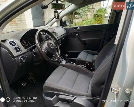 Сірий Фольксваген Golf Plus, об'ємом двигуна 1.4 л та пробігом 264 тис. км за 8000 $, фото 7 на Automoto.ua
