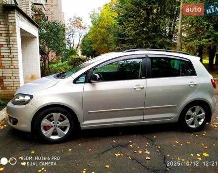 Сірий Фольксваген Golf Plus, об'ємом двигуна 1.4 л та пробігом 264 тис. км за 8000 $, фото 12 на Automoto.ua