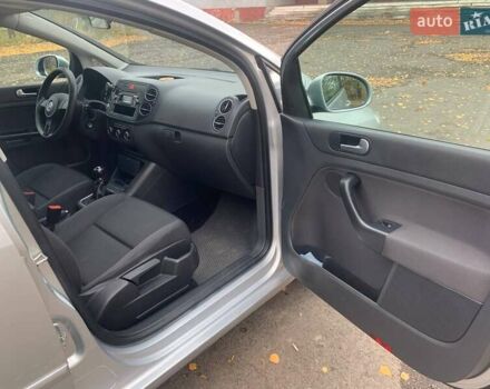 Серый Фольксваген Гольф Плюс, объемом двигателя 1.6 л и пробегом 305 тыс. км за 7600 $, фото 12 на Automoto.ua