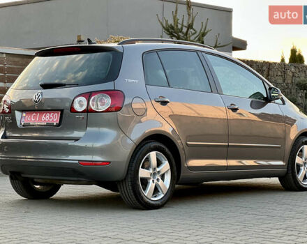 Серый Фольксваген Гольф Плюс, объемом двигателя 1.4 л и пробегом 228 тыс. км за 8599 $, фото 38 на Automoto.ua