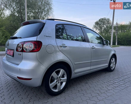 Серый Фольксваген Гольф Плюс, объемом двигателя 1.4 л и пробегом 198 тыс. км за 8200 $, фото 2 на Automoto.ua
