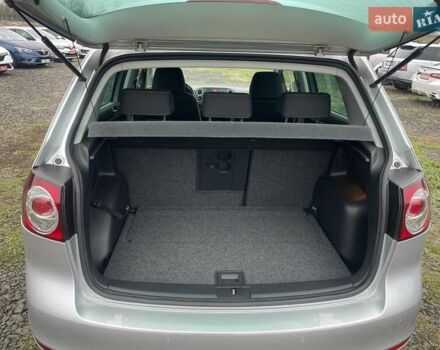 Серый Фольксваген Гольф Плюс, объемом двигателя 1.4 л и пробегом 125 тыс. км за 7600 $, фото 12 на Automoto.ua