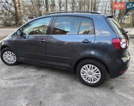 Серый Фольксваген Гольф Плюс, объемом двигателя 1.4 л и пробегом 205 тыс. км за 8750 $, фото 2 на Automoto.ua