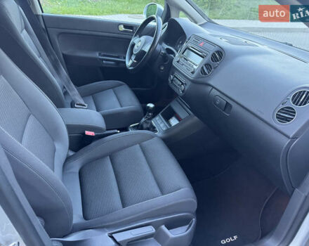 Серый Фольксваген Гольф Плюс, объемом двигателя 1.4 л и пробегом 198 тыс. км за 8200 $, фото 18 на Automoto.ua