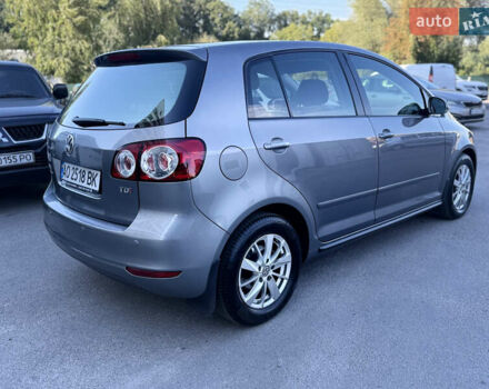 Серый Фольксваген Гольф Плюс, объемом двигателя 1.6 л и пробегом 360 тыс. км за 7800 $, фото 9 на Automoto.ua