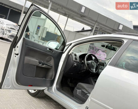 Сірий Фольксваген Golf Plus, об'ємом двигуна 1.4 л та пробігом 171 тис. км за 9200 $, фото 38 на Automoto.ua