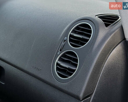 Сірий Фольксваген Golf Plus, об'ємом двигуна 1.4 л та пробігом 228 тис. км за 8999 $, фото 97 на Automoto.ua