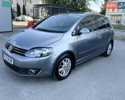 Серый Фольксваген Гольф Плюс, объемом двигателя 1.6 л и пробегом 360 тыс. км за 7800 $, фото 2 на Automoto.ua