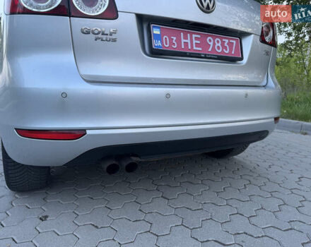 Серый Фольксваген Гольф Плюс, объемом двигателя 1.4 л и пробегом 198 тыс. км за 8200 $, фото 12 на Automoto.ua
