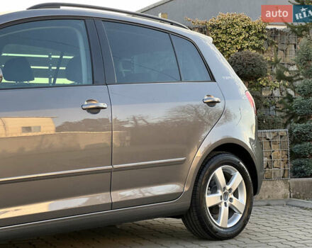 Сірий Фольксваген Golf Plus, об'ємом двигуна 1.4 л та пробігом 228 тис. км за 8999 $, фото 7 на Automoto.ua