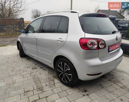 Серый Фольксваген Гольф Плюс, объемом двигателя 1.4 л и пробегом 193 тыс. км за 7200 $, фото 7 на Automoto.ua