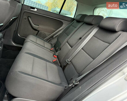 Сірий Фольксваген Golf Plus, об'ємом двигуна 1.4 л та пробігом 171 тис. км за 9200 $, фото 63 на Automoto.ua