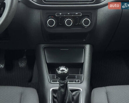 Сірий Фольксваген Golf Plus, об'ємом двигуна 1.6 л та пробігом 260 тис. км за 6850 $, фото 69 на Automoto.ua