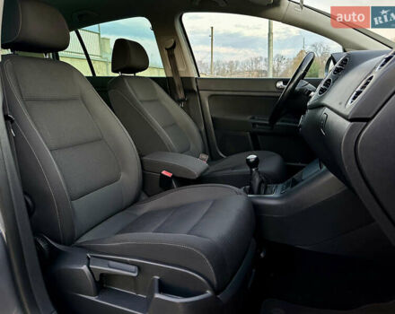 Сірий Фольксваген Golf Plus, об'ємом двигуна 1.4 л та пробігом 228 тис. км за 8999 $, фото 90 на Automoto.ua