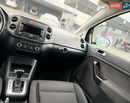 Сірий Фольксваген Golf Plus, об'ємом двигуна 1.4 л та пробігом 171 тис. км за 9200 $, фото 32 на Automoto.ua