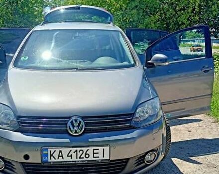 Серый Фольксваген Гольф Плюс, объемом двигателя 1.6 л и пробегом 106 тыс. км за 8600 $, фото 2 на Automoto.ua