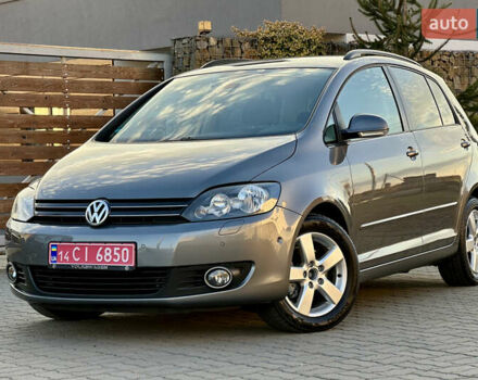 Серый Фольксваген Гольф Плюс, объемом двигателя 1.4 л и пробегом 228 тыс. км за 8599 $, фото 2 на Automoto.ua