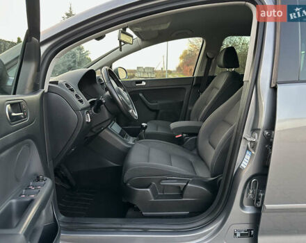 Сірий Фольксваген Golf Plus, об'ємом двигуна 1.4 л та пробігом 228 тис. км за 8999 $, фото 57 на Automoto.ua