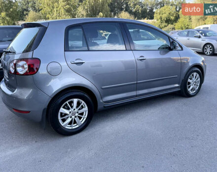 Серый Фольксваген Гольф Плюс, объемом двигателя 1.6 л и пробегом 360 тыс. км за 7800 $, фото 7 на Automoto.ua