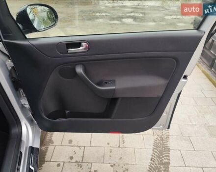 Серый Фольксваген Гольф Плюс, объемом двигателя 1.4 л и пробегом 193 тыс. км за 7200 $, фото 24 на Automoto.ua