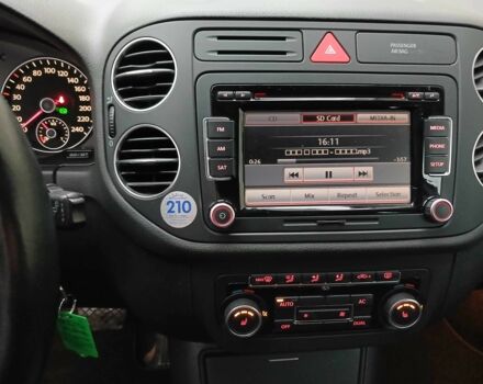 Сірий Фольксваген Golf Plus, об'ємом двигуна 1.4 л та пробігом 156 тис. км за 9500 $, фото 13 на Automoto.ua