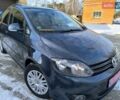 Серый Фольксваген Гольф Плюс, объемом двигателя 1.4 л и пробегом 205 тыс. км за 8500 $, фото 6 на Automoto.ua