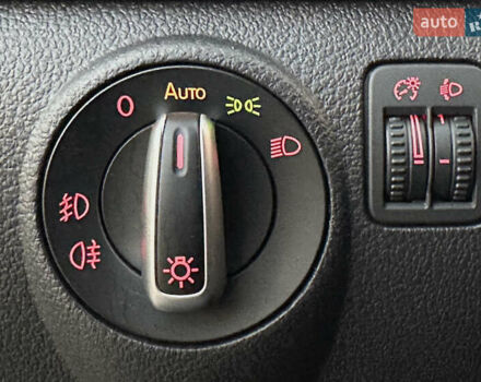 Сірий Фольксваген Golf Plus, об'ємом двигуна 1.4 л та пробігом 228 тис. км за 8999 $, фото 59 на Automoto.ua