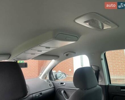 Серый Фольксваген Гольф Плюс, объемом двигателя 1.4 л и пробегом 190 тыс. км за 8950 $, фото 27 на Automoto.ua