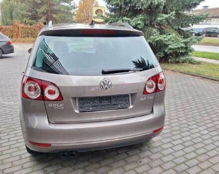 Серый Фольксваген Гольф Плюс, объемом двигателя 2 л и пробегом 280 тыс. км за 3600 $, фото 3 на Automoto.ua