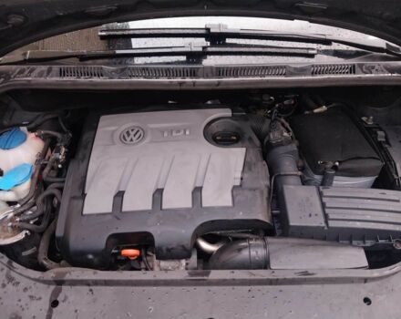 Серый Фольксваген Гольф Плюс, объемом двигателя 1.6 л и пробегом 224 тыс. км за 8500 $, фото 10 на Automoto.ua