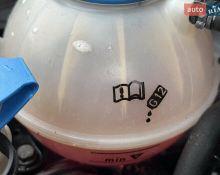 Серый Фольксваген Гольф Плюс, объемом двигателя 1.4 л и пробегом 171 тыс. км за 8800 $, фото 36 на Automoto.ua