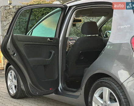 Сірий Фольксваген Golf Plus, об'ємом двигуна 1.4 л та пробігом 228 тис. км за 8999 $, фото 76 на Automoto.ua