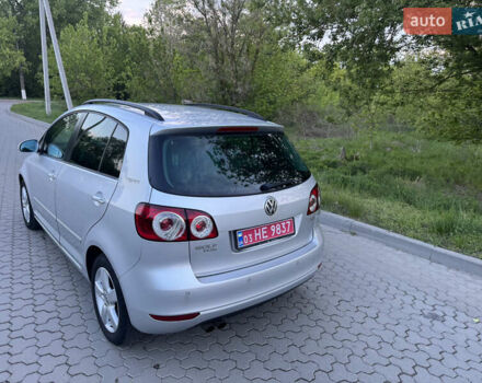 Серый Фольксваген Гольф Плюс, объемом двигателя 1.4 л и пробегом 198 тыс. км за 8200 $, фото 11 на Automoto.ua