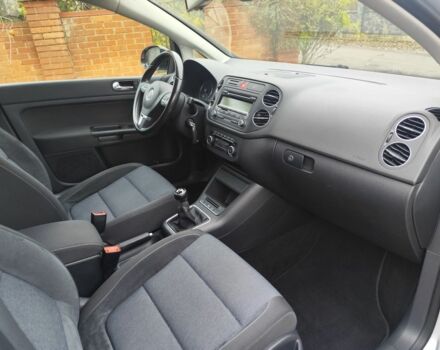 Сірий Фольксваген Golf Plus, об'ємом двигуна 1.4 л та пробігом 193 тис. км за 7200 $, фото 21 на Automoto.ua