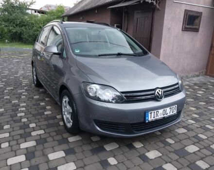 Серый Фольксваген Гольф Плюс, объемом двигателя 1.6 л и пробегом 224 тыс. км за 8500 $, фото 14 на Automoto.ua