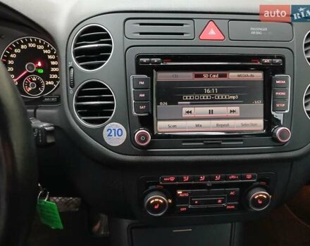 Серый Фольксваген Гольф Плюс, объемом двигателя 1.4 л и пробегом 156 тыс. км за 9500 $, фото 29 на Automoto.ua