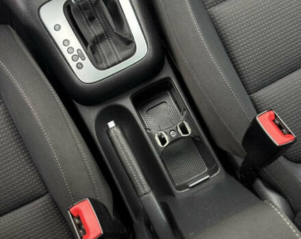 Серый Фольксваген Гольф Плюс, объемом двигателя 1.4 л и пробегом 171 тыс. км за 8800 $, фото 58 на Automoto.ua