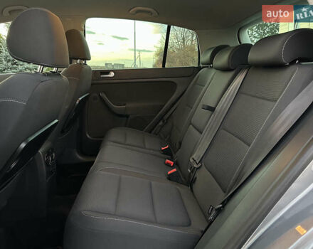 Сірий Фольксваген Golf Plus, об'ємом двигуна 1.4 л та пробігом 228 тис. км за 8999 $, фото 79 на Automoto.ua