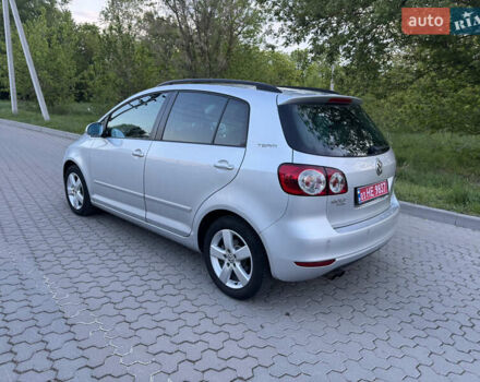Серый Фольксваген Гольф Плюс, объемом двигателя 1.4 л и пробегом 198 тыс. км за 8200 $, фото 5 на Automoto.ua